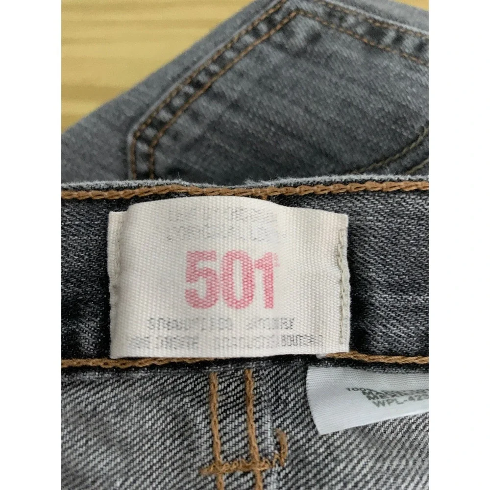 Vintage Levi 501 Jeans Mens 32x32 Black Gray Button Fly Raw Hem Y2K (Tag 33x32)